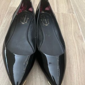 Ted Baker sz 41 leather patent and suede flats - worn 1 time. Lots of wear left